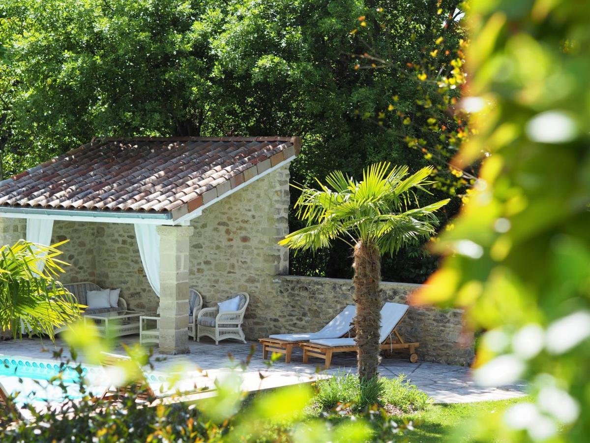 Bed and Breakfast L'Ermitage De Saint-Bardoux Exterior foto